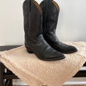 Justin Boots Black Heeled Cowboy Boots